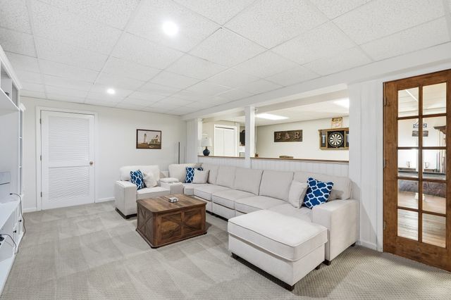 25 Hidden Valley Rd, Marshfield, MA 02050