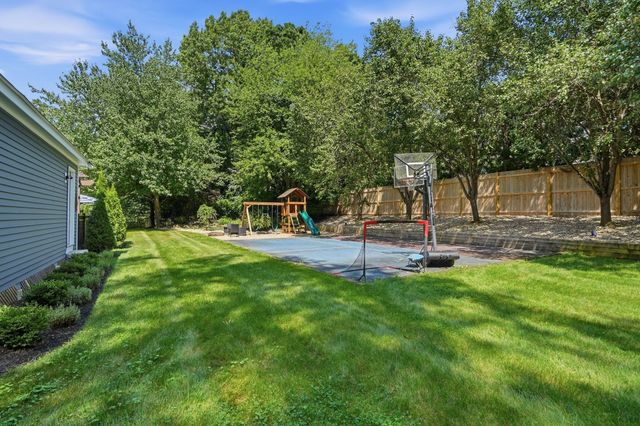 25 Hidden Valley Rd, Marshfield, MA 02050