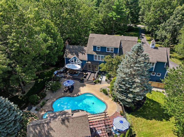 25 Hidden Valley Rd, Marshfield, MA 02050