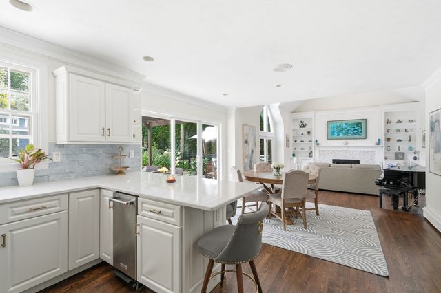 25 Hidden Valley Rd, Marshfield, MA 02050
