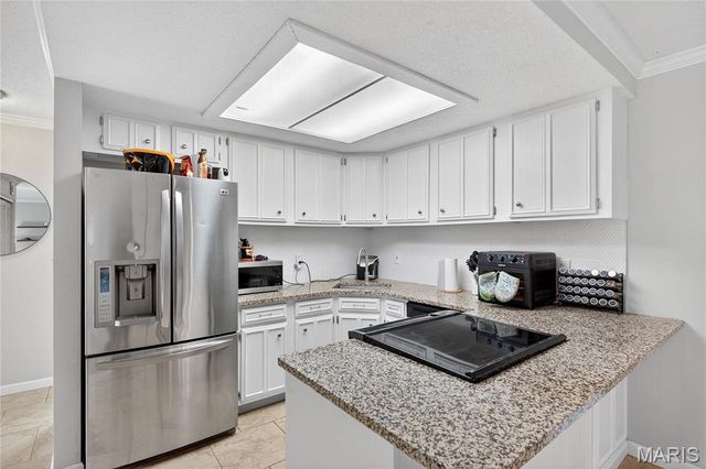 1465 Heritage Landing 35, St Charles, MO 63303