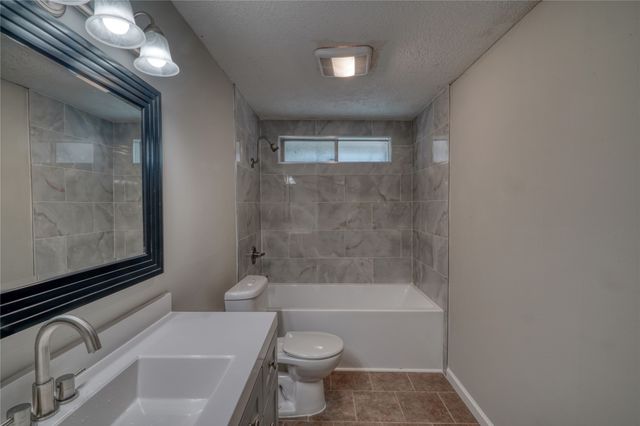 7540 Monterrey Drive, Fort Worth, TX 76112
