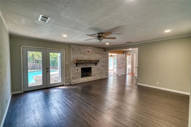 7540 Monterrey Drive, Fort Worth, TX 76112