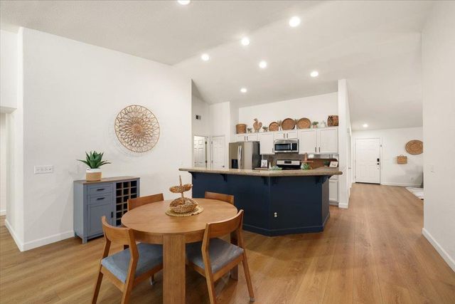 6141 Preston Cir, Rocklin, CA 95765