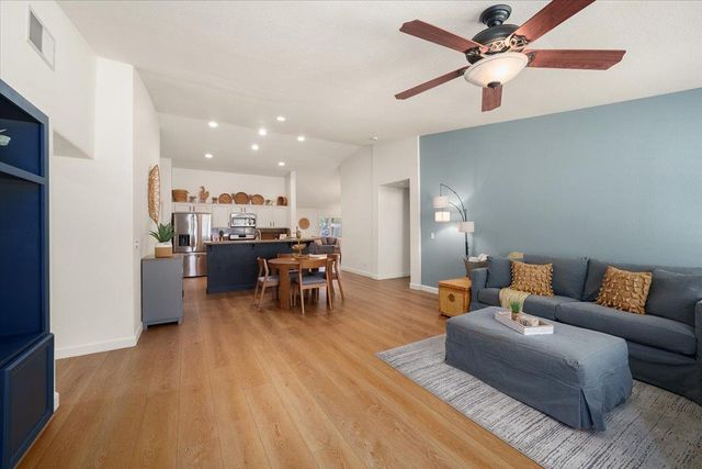 6141 Preston Cir, Rocklin, CA 95765