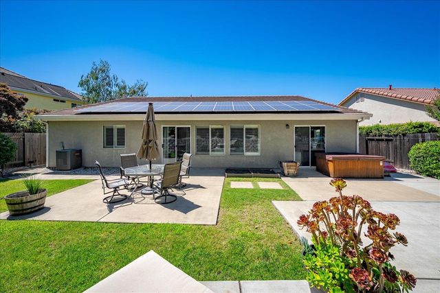 6141 Preston Cir, Rocklin, CA 95765