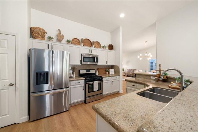 6141 Preston Cir, Rocklin, CA 95765