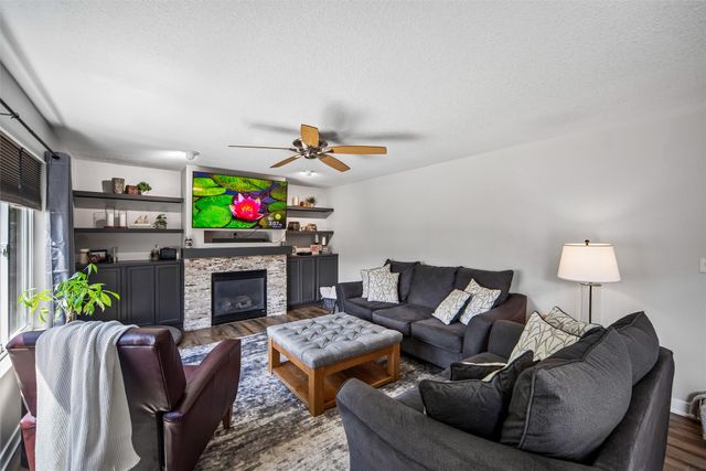 570 SE Cardinal Lane, Waukee, IA 50263