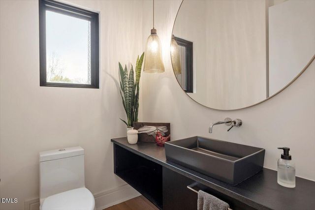 206 Dundas Lane, Raleigh, NC 27603