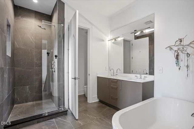 206 Dundas Lane, Raleigh, NC 27603