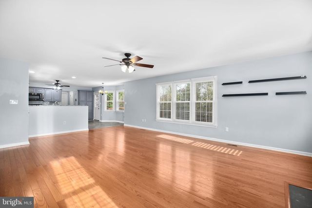 6203 N DANFORD ST, Fredericksburg, VA 22407