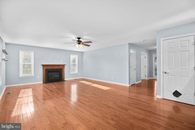 6203 N DANFORD ST, Fredericksburg, VA 22407