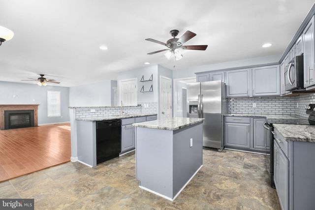 6203 N DANFORD ST, Fredericksburg, VA 22407