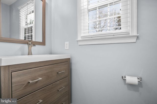 6203 N DANFORD ST, Fredericksburg, VA 22407