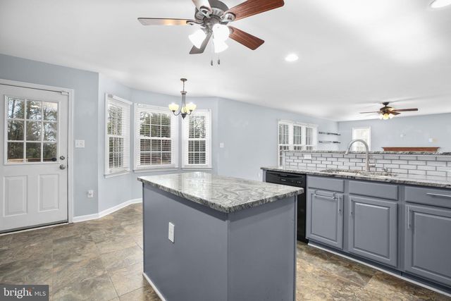 6203 N DANFORD ST, Fredericksburg, VA 22407