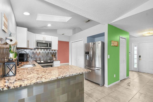 6915 NW Hershy Circle, Port St. Lucie, Port St Lucie, FL 34983