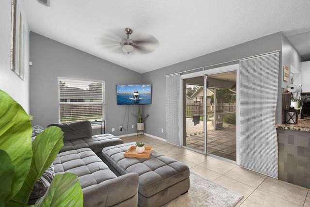 6915 NW Hershy Circle, Port St. Lucie, Port St Lucie, FL 34983