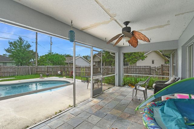 6915 NW Hershy Circle, Port St. Lucie, Port St Lucie, FL 34983