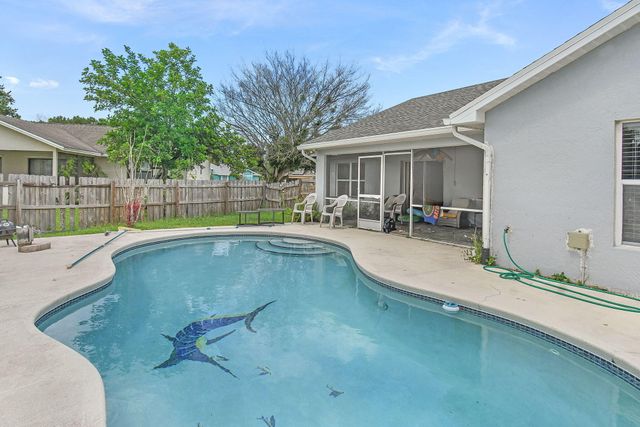 6915 NW Hershy Circle, Port St. Lucie, Port St Lucie, FL 34983