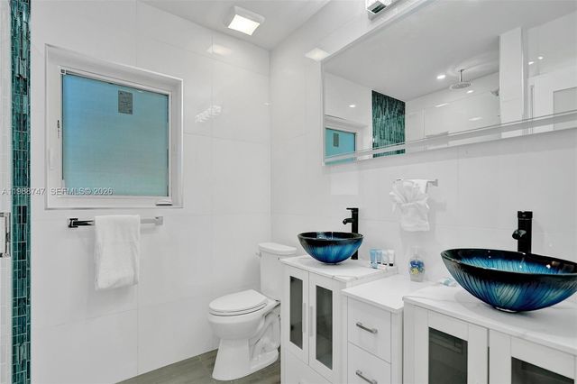 1800 N Victoria Park Rd, Fort Lauderdale, FL 33305