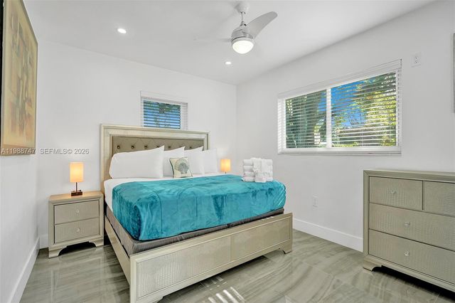 1800 N Victoria Park Rd, Fort Lauderdale, FL 33305