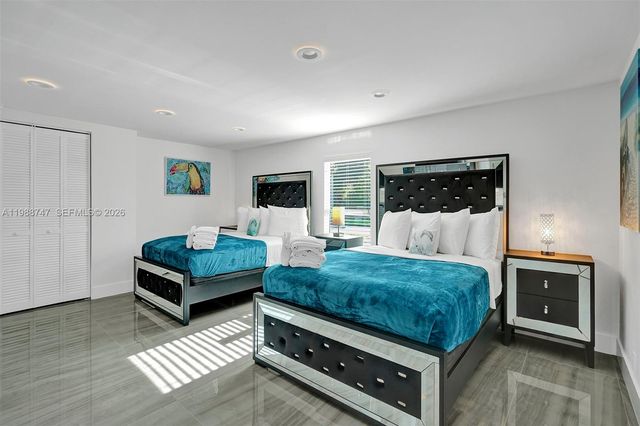 1800 N Victoria Park Rd, Fort Lauderdale, FL 33305