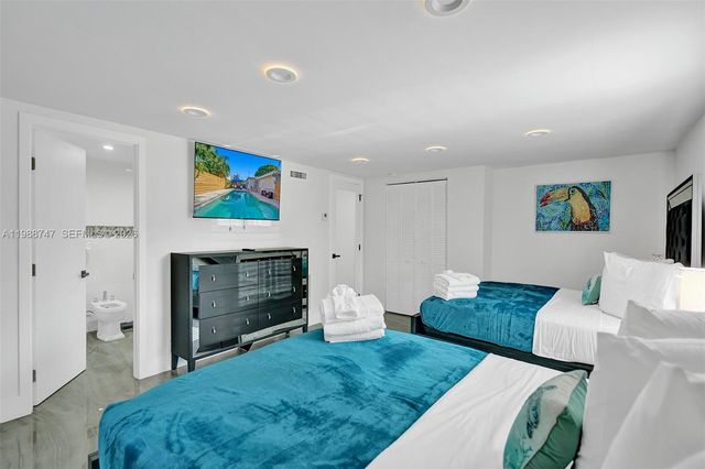 1800 N Victoria Park Rd, Fort Lauderdale, FL 33305