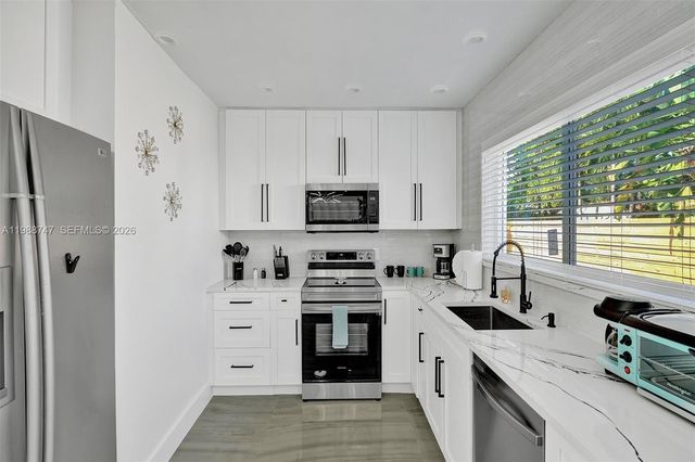 1800 N Victoria Park Rd, Fort Lauderdale, FL 33305