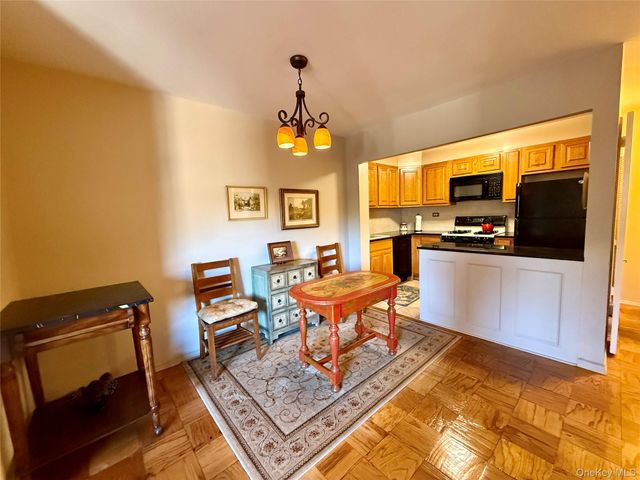 100 E Hartsdale Avenue 7RE, Hartsdale, NY 10530