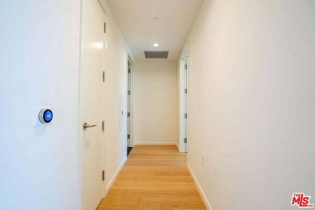 877 Francisco Street 2210, Los Angeles, CA 90017