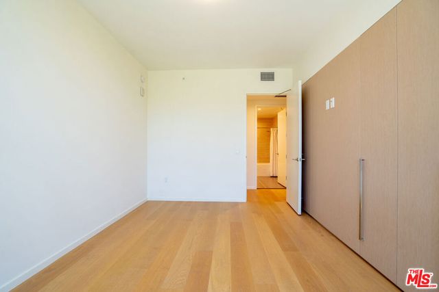 877 Francisco Street 2210, Los Angeles, CA 90017