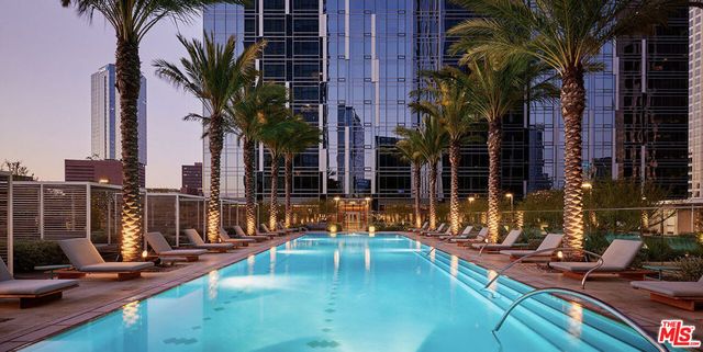 877 Francisco Street 2210, Los Angeles, CA 90017