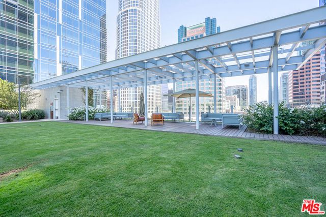 877 Francisco Street 2210, Los Angeles, CA 90017