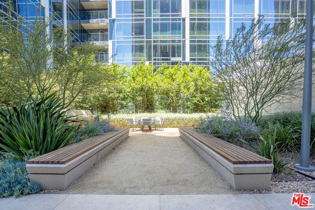 877 Francisco Street 2210, Los Angeles, CA 90017