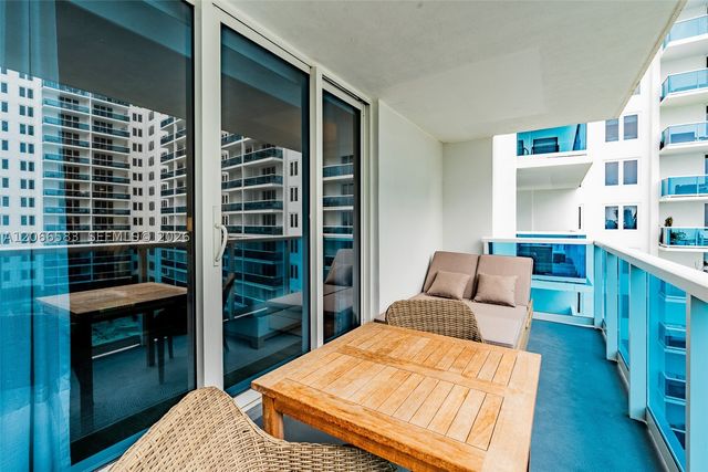 2301 Collins Ave 719, Miami Beach, FL 33139