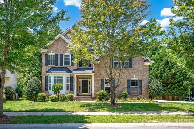 10104 Treetop Lane, Cornelius, NC 28031