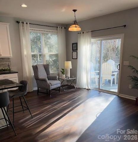 10104 Treetop Lane, Cornelius, NC 28031
