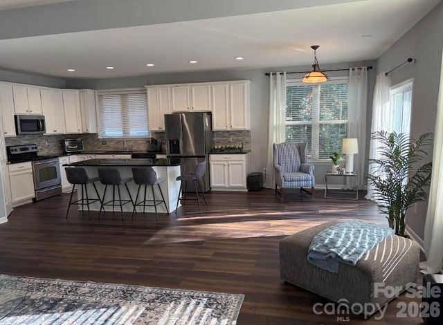 10104 Treetop Lane, Cornelius, NC 28031