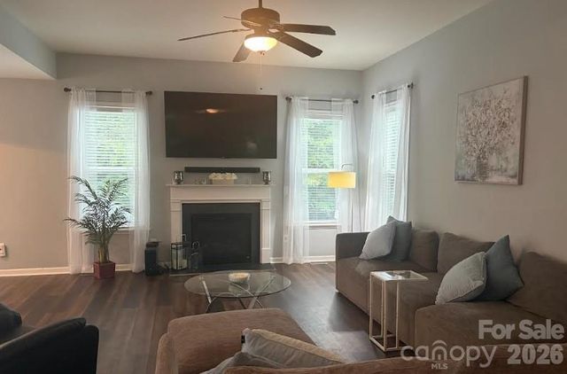 10104 Treetop Lane, Cornelius, NC 28031