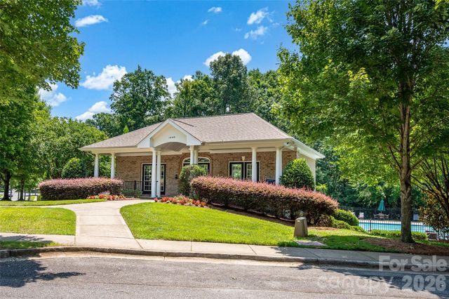 10104 Treetop Lane, Cornelius, NC 28031