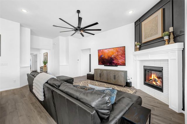 150 Valley Ranch Trail, Dayton, TX 77535