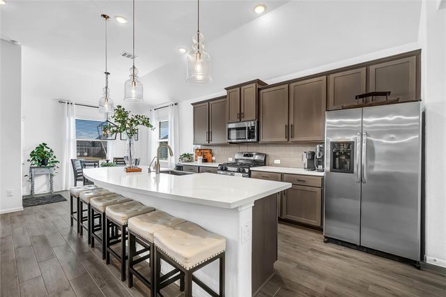 150 Valley Ranch Trail, Dayton, TX 77535