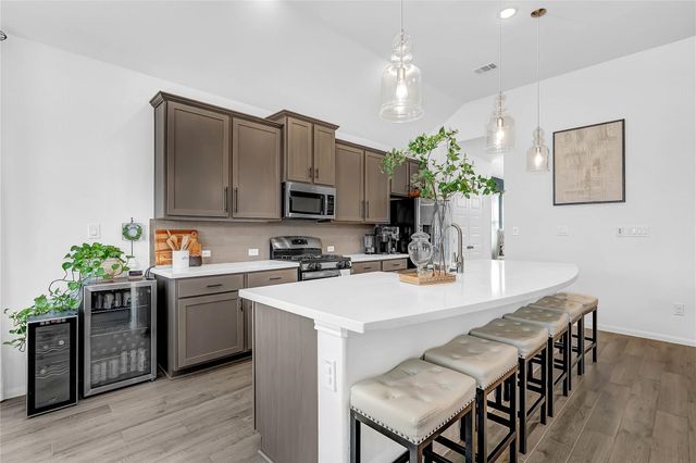 150 Valley Ranch Trail, Dayton, TX 77535