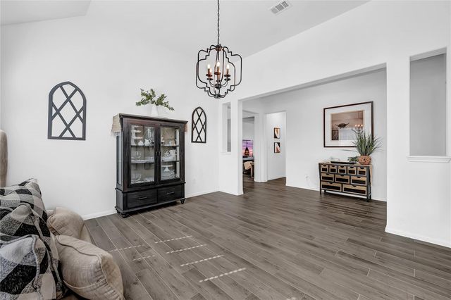 150 Valley Ranch Trail, Dayton, TX 77535