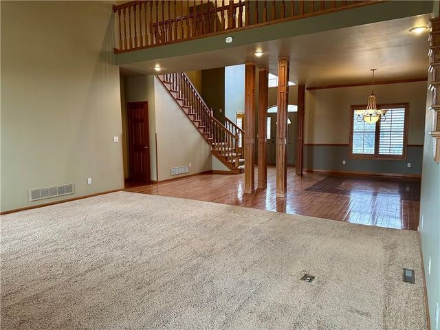 610 E 14th Street, Maryville, MO 64468