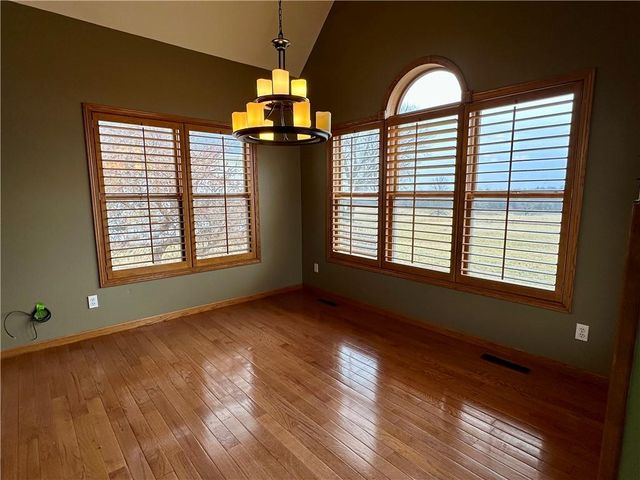 610 E 14th Street, Maryville, MO 64468