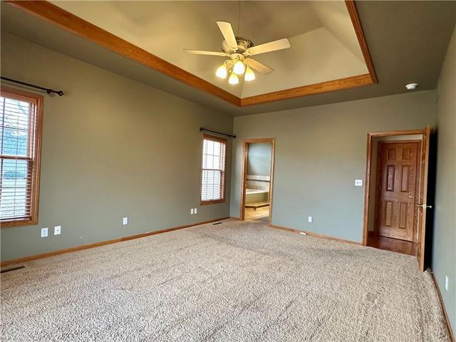 610 E 14th Street, Maryville, MO 64468