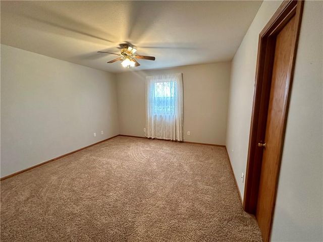 610 E 14th Street, Maryville, MO 64468