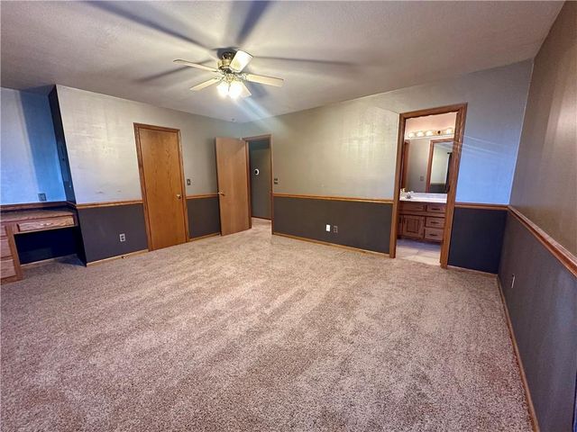 610 E 14th Street, Maryville, MO 64468