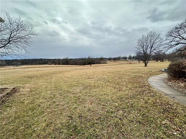 610 E 14th Street, Maryville, MO 64468